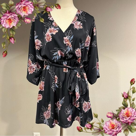 Jessica Simpson fake wrap short sleeve blouse top with belt size medium - Picture 1 of 14